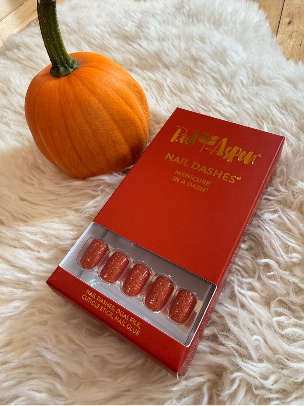 🍁NWT Red Aspen press on Nails - Pumpkin Spice